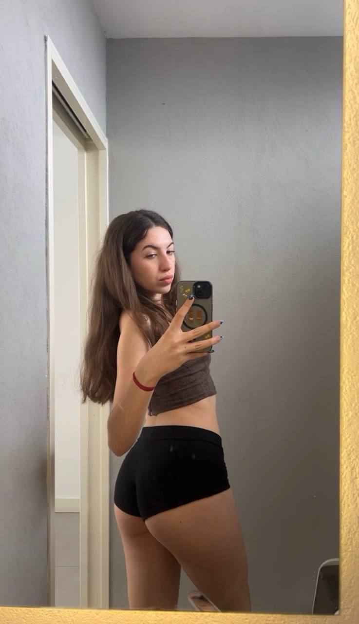 Amber in her underwear in Minneapolis