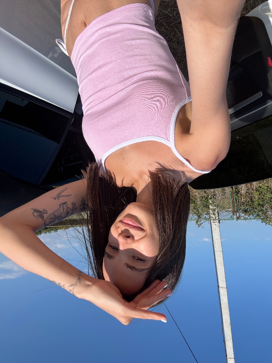 Sexy model Tina in Minneapolis